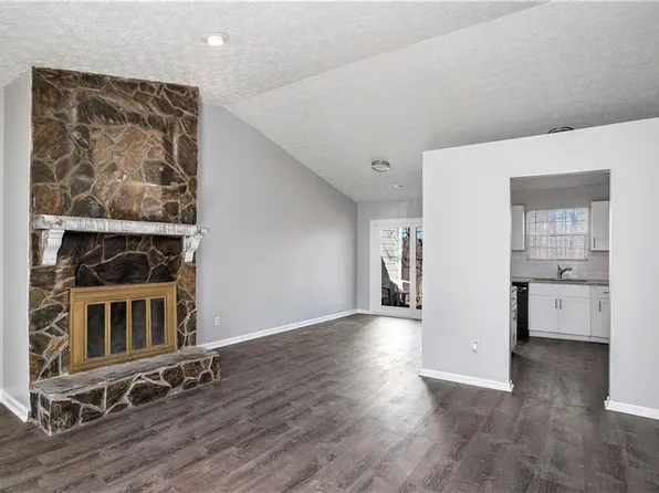 5474 Glen Haven Dr, Atlanta, GA 30349