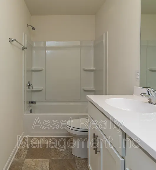 4831 Birchcrest Ln — Photo 27