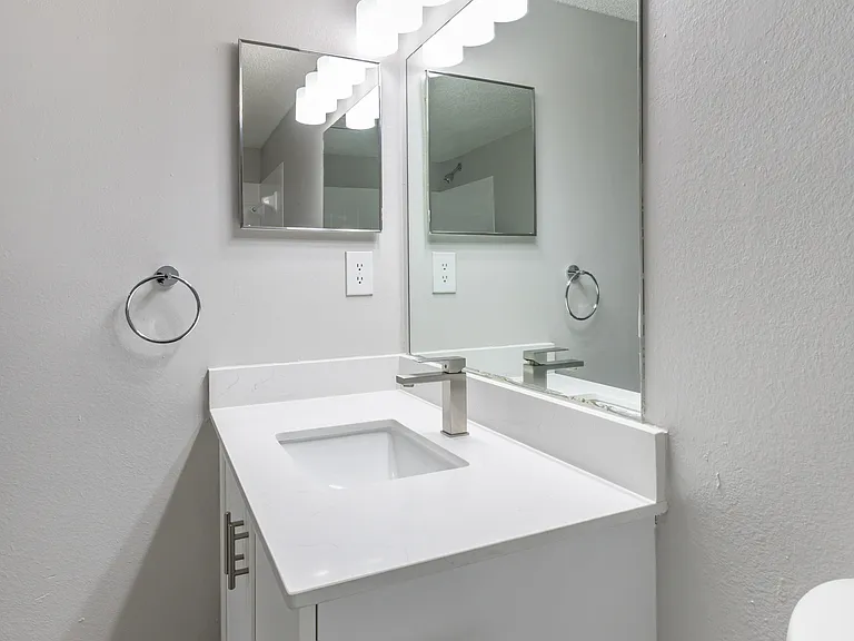 The Lauderdale at Hampton Pines — Photo 40