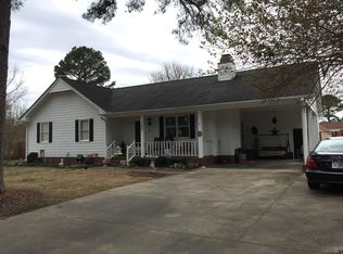 1003 Douglas Ct, Selma, NC 27576
