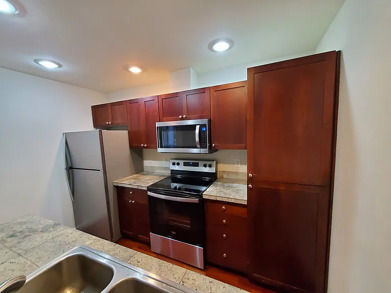 25025 SE Klahanie Blvd #A302 — Photo 7