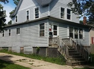 3102 Emmaus Ave, Zion, IL