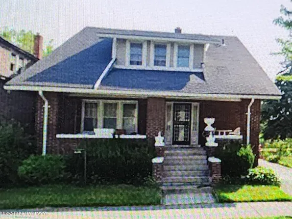 6446 Crane St, Detroit, MI 48213