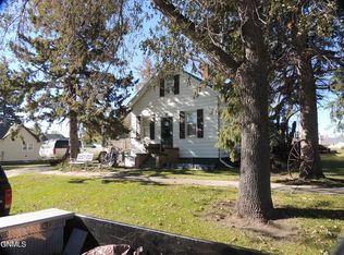 409 1st Ave E, Gackle, ND 58442