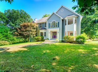 40 Pheasant Brook Rd, North Andover, MA 01845