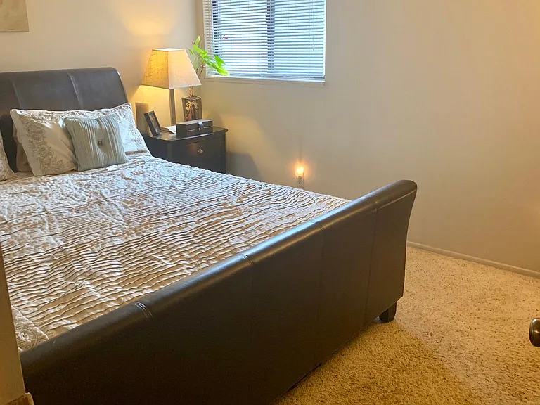 4608 Laurel Club Cir — Photo 12