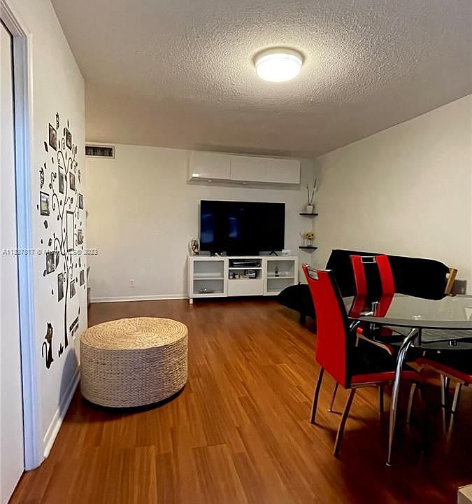 1st image of 1551 N 12th Ct APT 15B