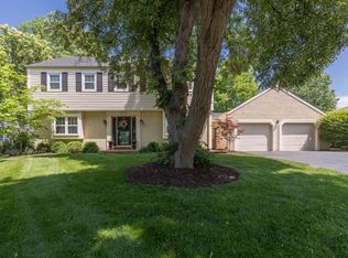 929 Camargo Dr, Ballwin, MO 63011