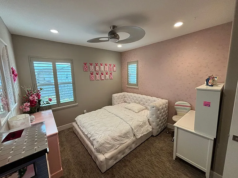 1089 S Dana Ct — Photo 12