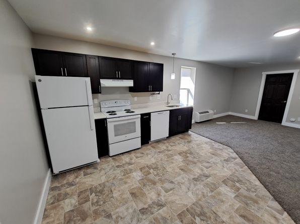 325 W Main St #3