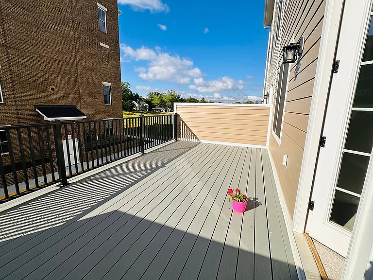 338 Midtown Way — Photo 13