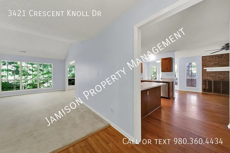 Beautiful Ranch home in Matthews! — Photo 2