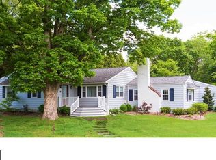 16 Revere Rd, Berwyn, PA 19312