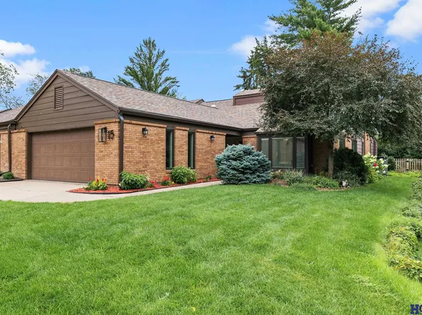 2601 Bishop Ln Unit 15, Lincoln, NE 68502
