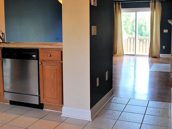 2nd image of 415 Oak Tree Blvd