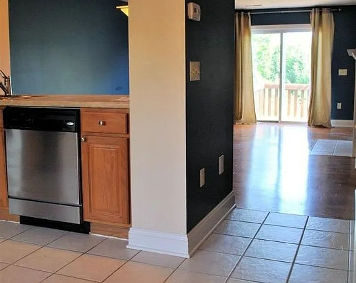 415 Oak Tree Blvd — Photo 2
