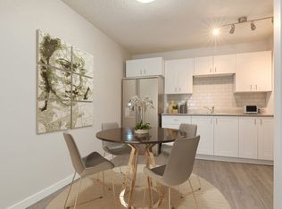 Cotton Wood Apartments, Medicine Hat, AB T1B 1M2