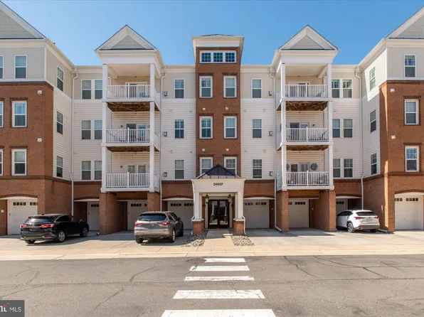 24637 Woolly Mammoth Ter Unit 206, Aldie, VA 20105