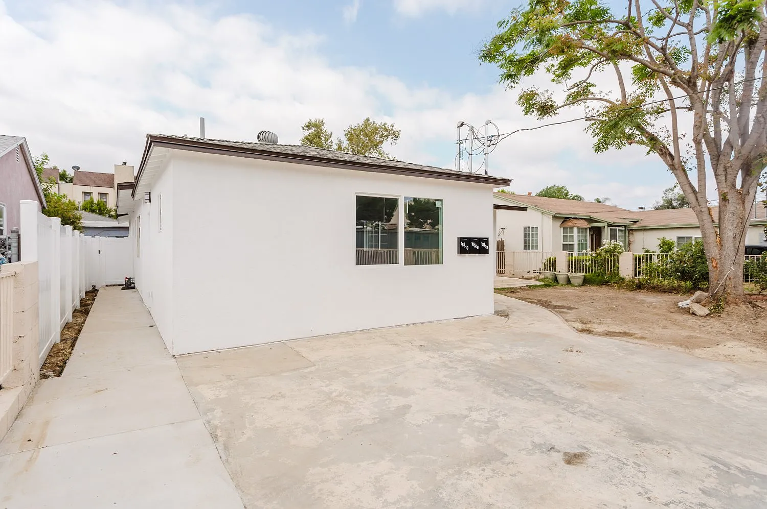 3 bed, 1200 sqft, $3,500 — Photo 4