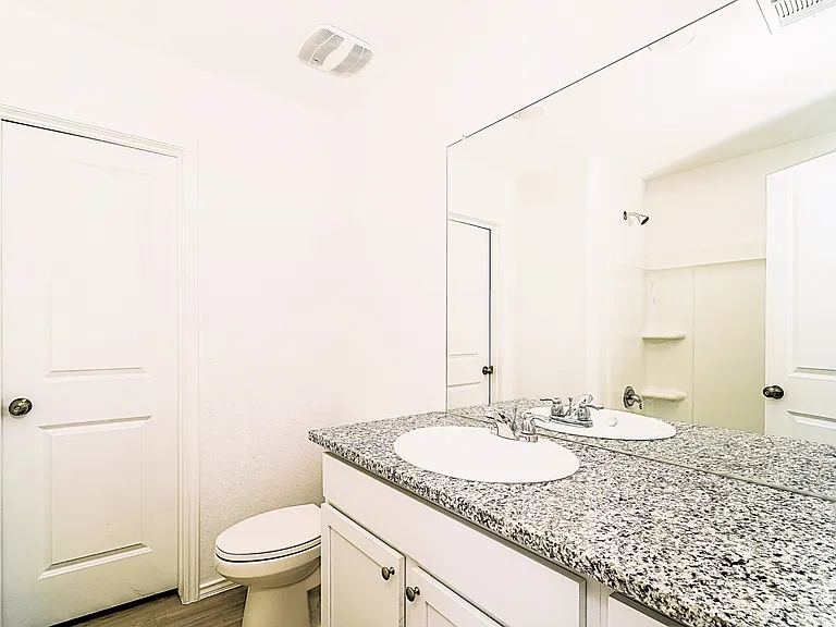 8806 Barrow Path — Photo 10