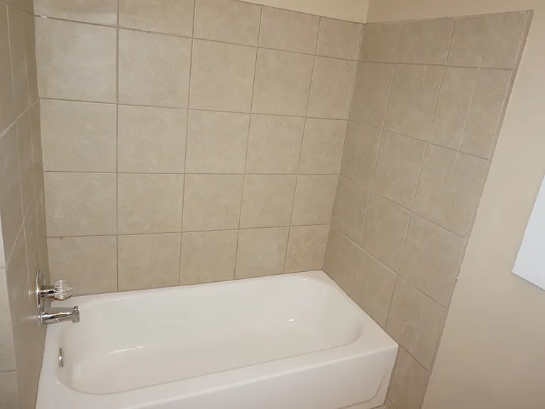1217 Timothy Dr — Photo 23
