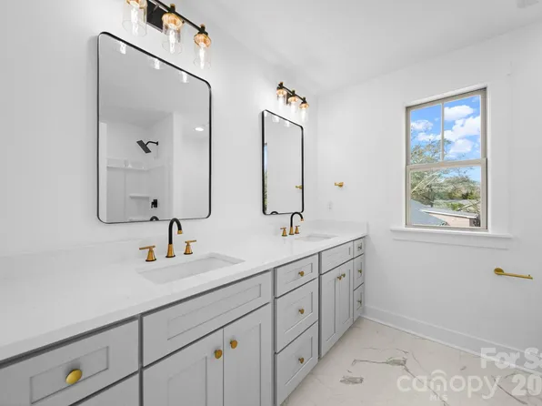 1220 Morven Rd, Wadesboro, NC 28170