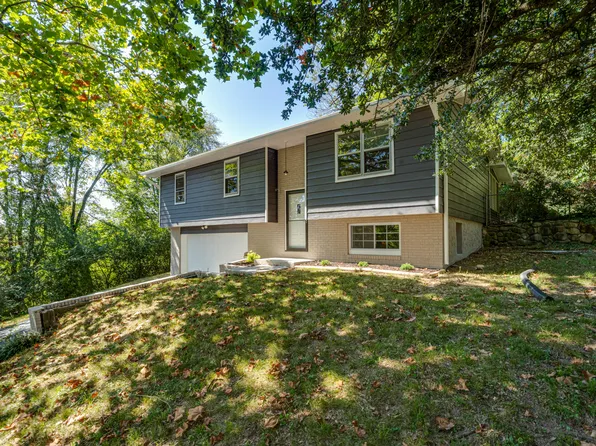 9158 Westminister Circle Dr, Chattanooga, TN 37416