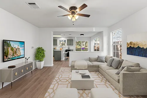 2110 Nogales Trl Photo 1