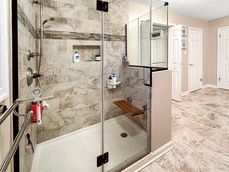 6636 Isle Of Skye Dr #1 — Photo 30