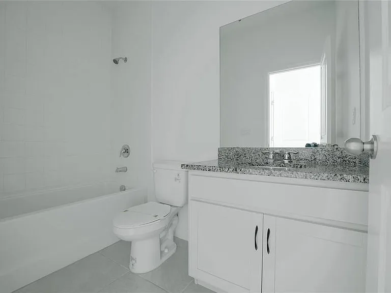 1194 Boardwalk Pl — Photo 11
