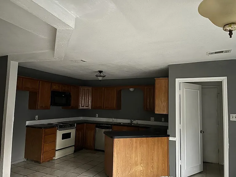 224 Timber Creek Dr — Photo 28