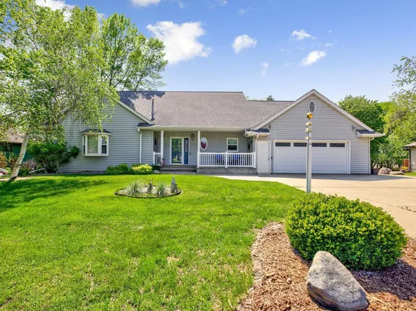 1970 Knollwood Dr, Fairmont, MN 56031