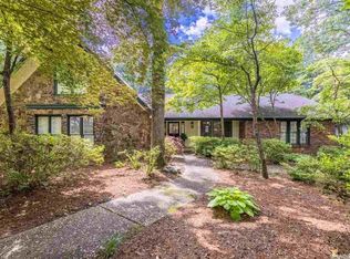 1 Shady Valley Ct, North Little Rock, AR 72116