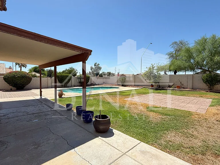 1249 W Kelly Ln — Photo 29