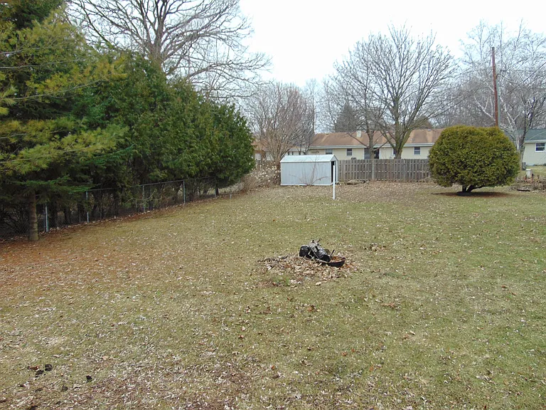 1219 Marshall Ave — Photo 25