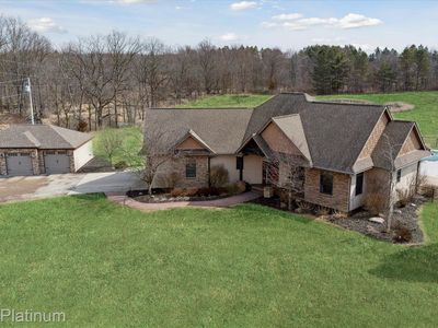 7020 Mancour Dr, Grand Blanc, MI, 48439