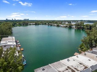 5020 SW 69th Pl, Miami, FL 33155