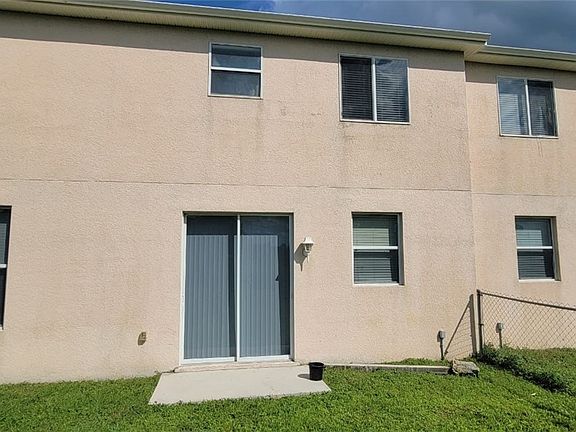 3rd image of 1148-1150 Countess Ave