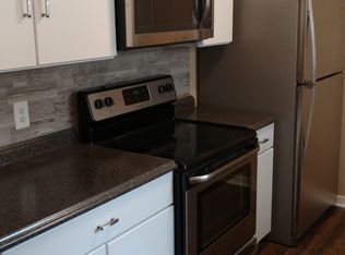 413 S Kokomo Ave, Derby, KS 67037
