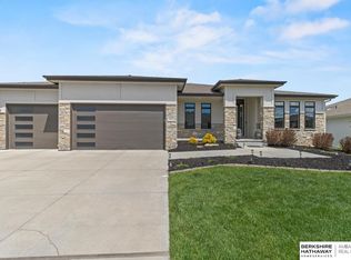 4203 S 218th Ave, Elkhorn, NE 68022