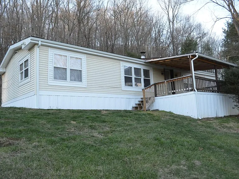 17609 Truetown Rd — Photo 1
