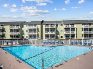 9201 Coast Guard Rd #F302, Emerald Isle, NC 28594