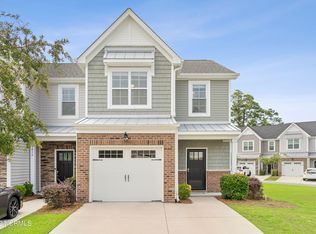 1012 Summer Woods Dr, Wilmington, NC 28412