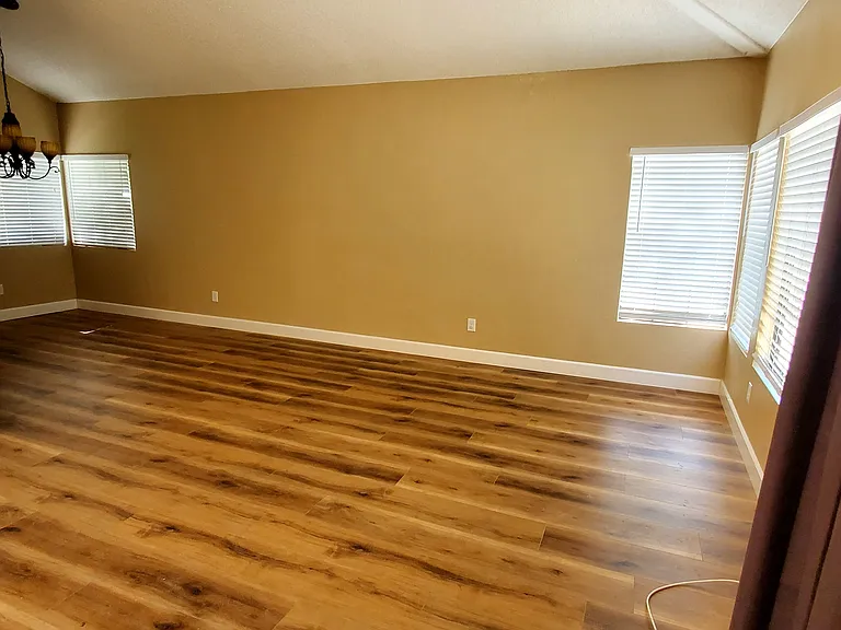 3118 W Avenue J4 — Photo 3