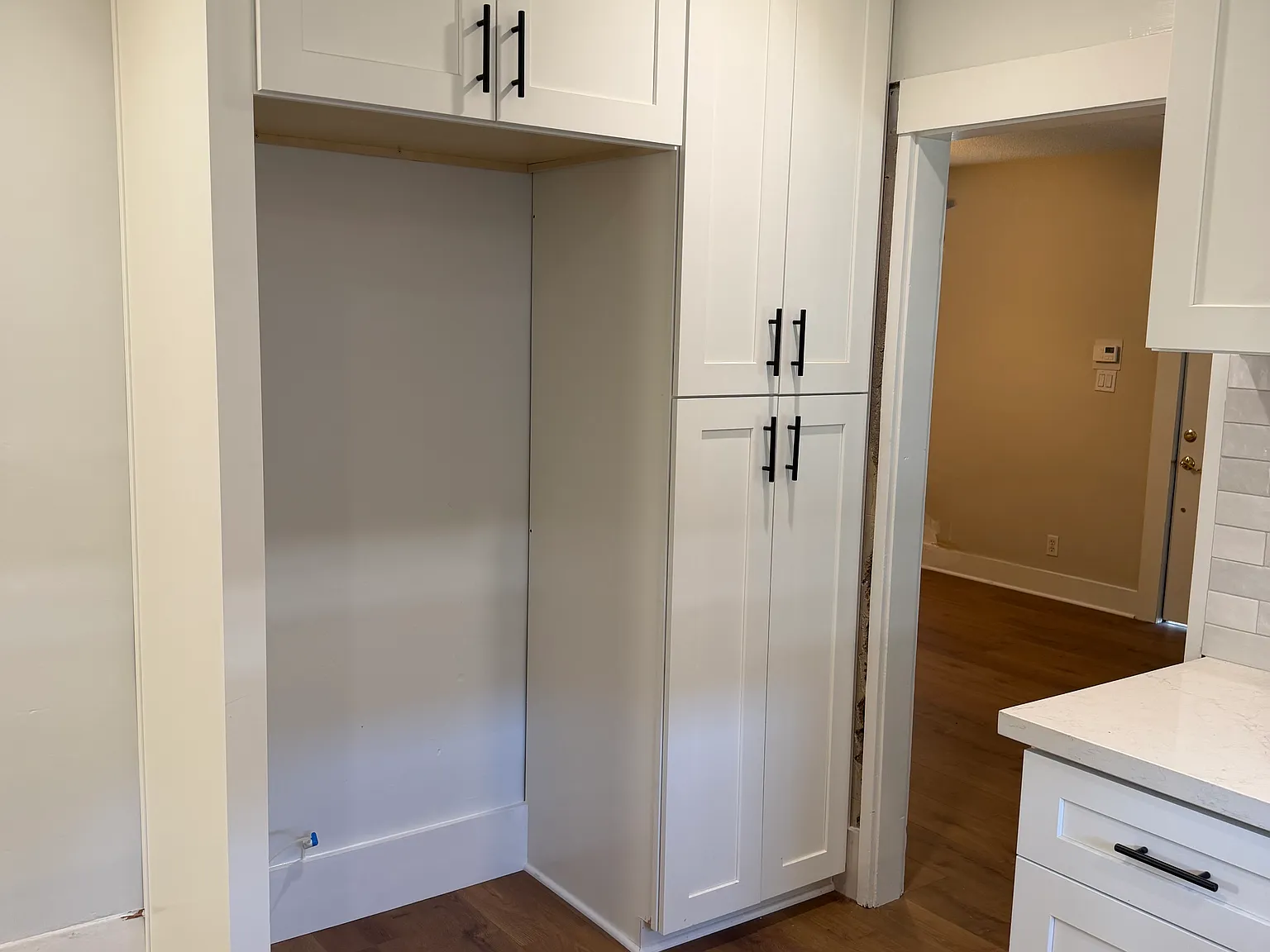 3 bed, 1183 sqft, $3,300 — Photo 4