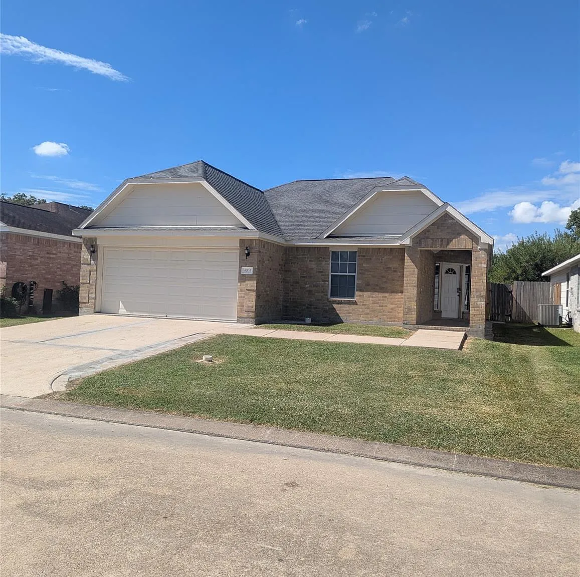 3 bed, 2.0 bath, 1378 sqft, $1,750 — Photo 1