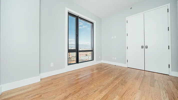 Rented by Nooklyn NYC LLC | media 130