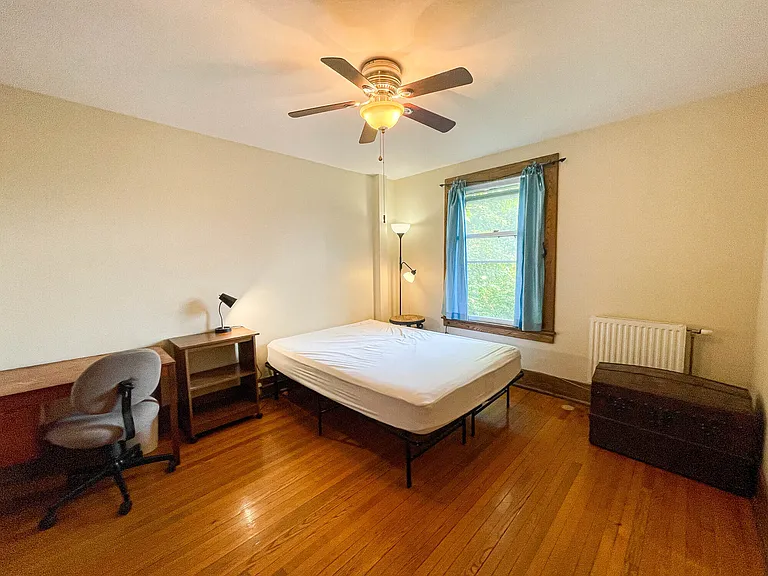 103 Spring Ln — Photo 11