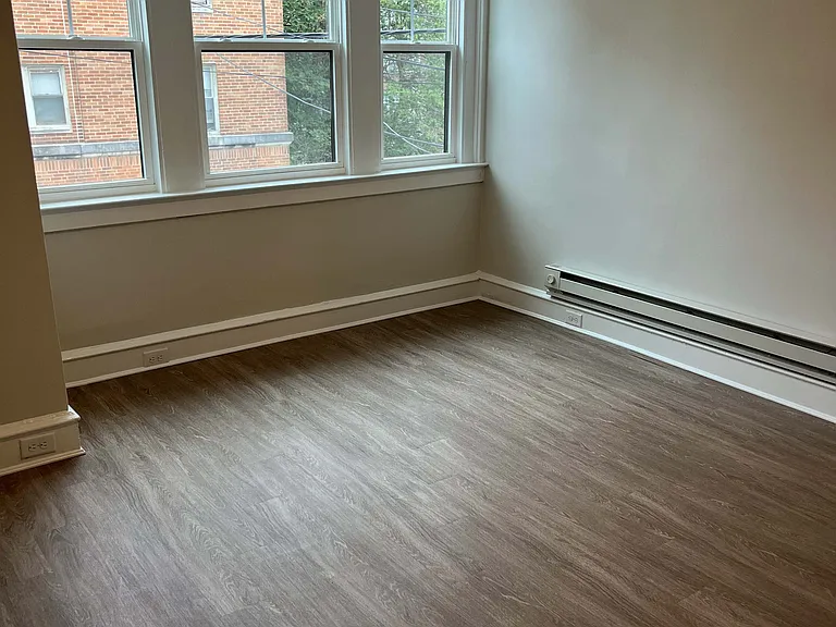 4200 Woodland Ave #4202A — Photo 3