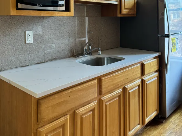 24-15 27th Street image 4 of 19